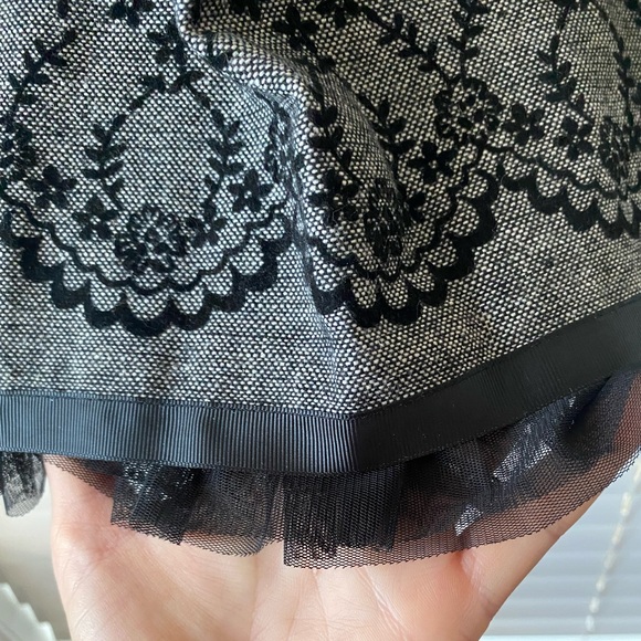 Accepting offers- Elegant Black and Gray Women's Skirt - Picture 3 of 5